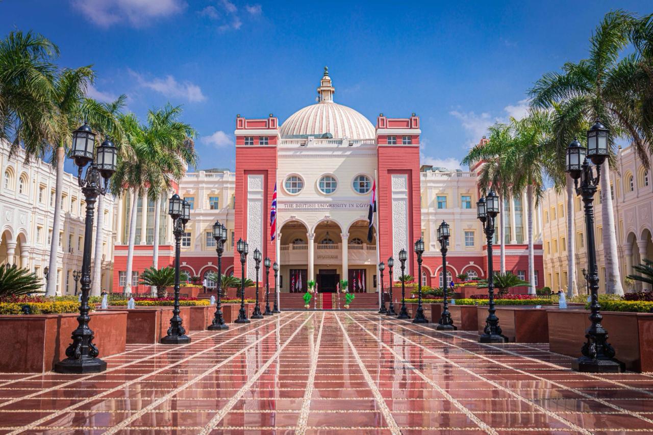الجامعة البريطانية في مصر تستقبل صاحب السمو الملكي أمير رومانيا