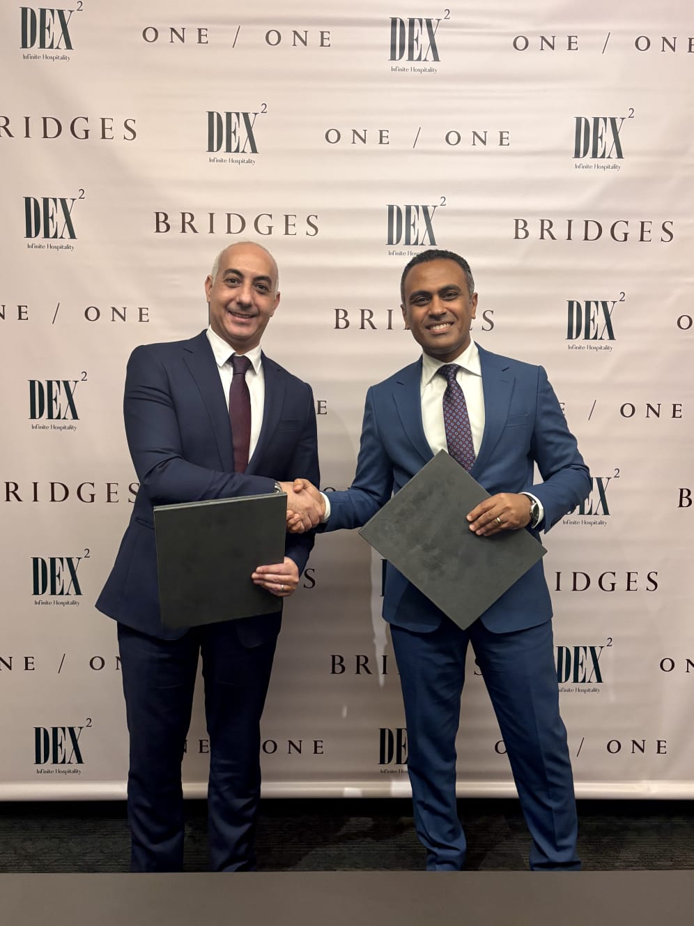 وان أوف وان توقع شراكة مع ديكس سكويردDex Squared Hospitality لأختيار علامة فندقية عالمية في مشروع Bridges